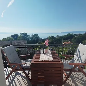 Orhideja Apartment Lovran